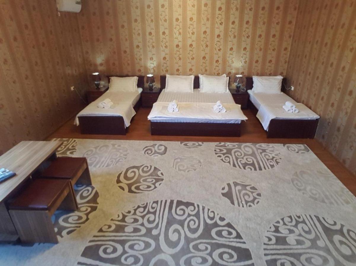 Ohun Caravan Sarai XIX Buhara Dış mekan fotoğraf
